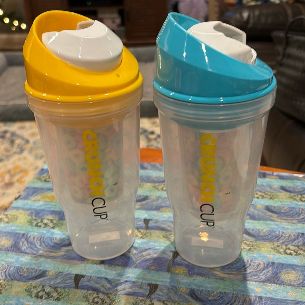 2 Crunch Cups New